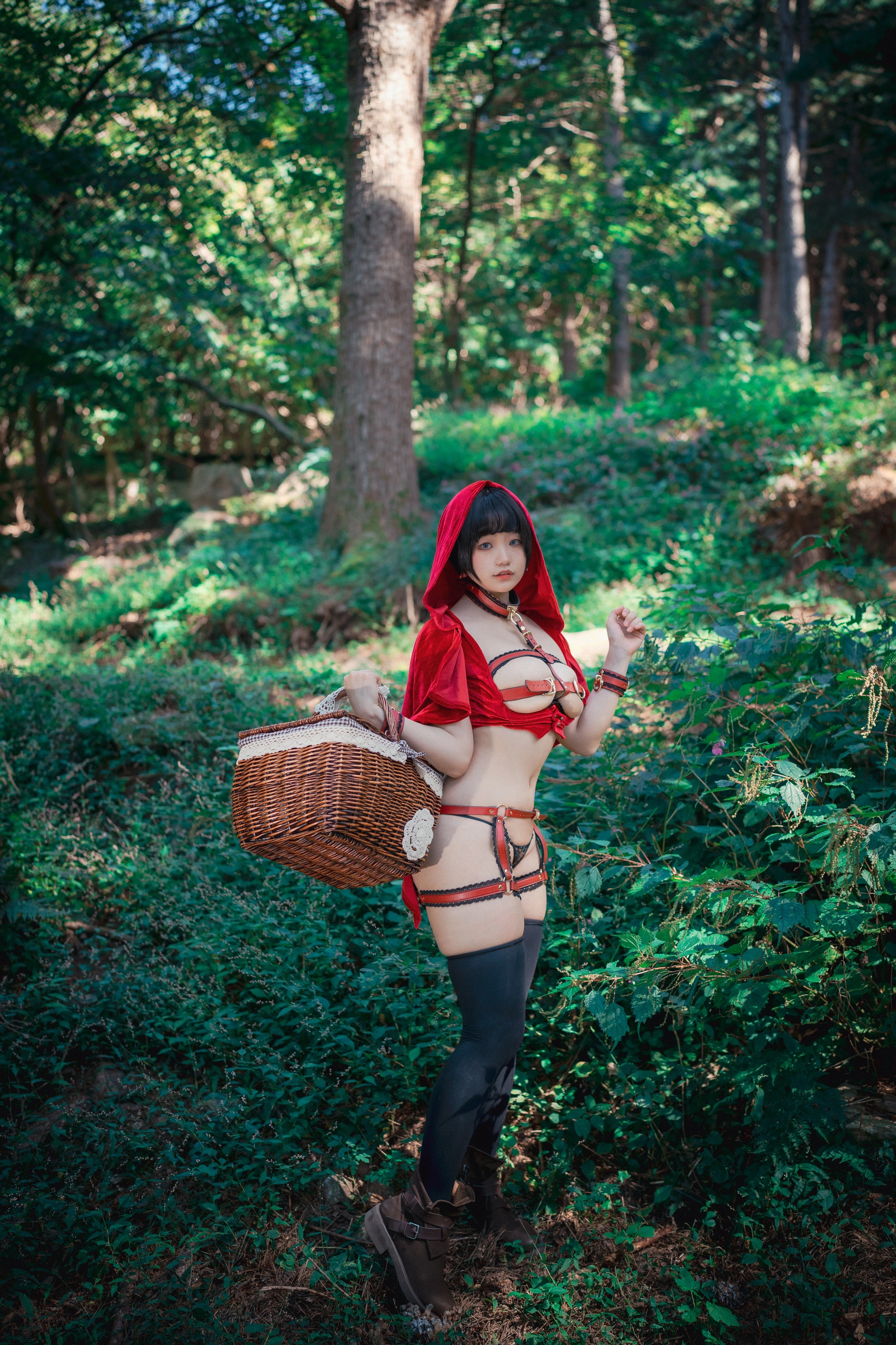 196.[DJAWA] Mimmi - Naughty Red Hiring Hood 2